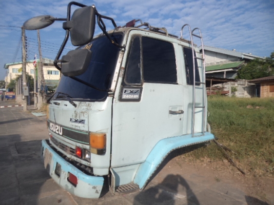 ขายหัวรถอีซูซุร็อก240นางฟ้า สภาพสวยๆราคาถูกๆ ขายไปจ.สุรินร์แล้วคับ