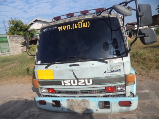 ขายหัวรถอีซูซุร็อก240นางฟ้า สภาพสวยๆราคาถูกๆ ขายไปจ.สุรินร์แล้วคับ