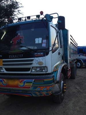 รถอิซูซุ 10 ล้อดั๊ม FXZ 320 แรงม้า ปี 50  ( ขายแม่ลูก  มีขาย 3 พ่วง  ) สนใจติดต่อ 081 - 6079515