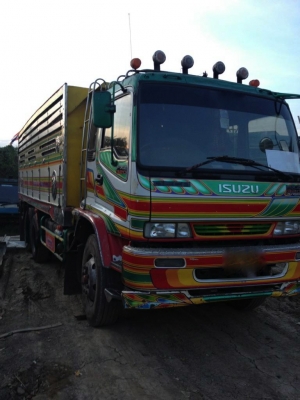 รถอิซูซุ 10 ล้อดั๊ม FXZ 320 แรงม้า ปี 50  ( ขายแม่ลูก  มีขาย 3 พ่วง  ) สนใจติดต่อ 081 - 6079515