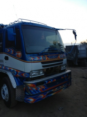 รถอิซูซุ 10 ล้อดั๊ม FXZ 320 แรงม้า ปี 50  ( ขายแม่ลูก  มีขาย 3 พ่วง  ) สนใจติดต่อ 081 - 6079515