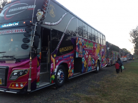 ขายรถบัสสภาพเยี่ยม 2 คัน ขายรถบัสสภาพเยี่ยม 2 คัน