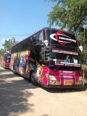 ขายรถบัสสภาพเยี่ยม 2 คัน ขายรถบัสสภาพเยี่ยม 2 คัน