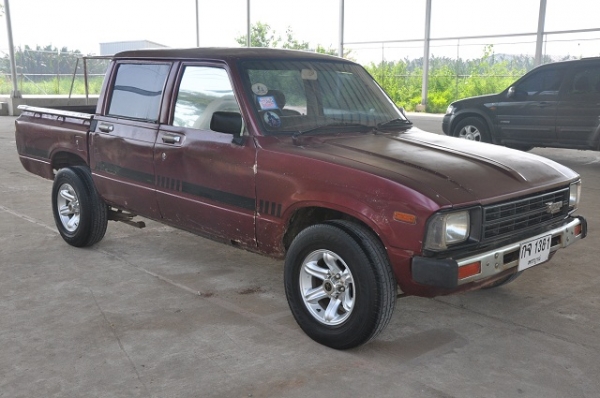 ขาย Toyota Hilux LN40 4Dr เครื่อง 2L ดีเซล แห้งๆ แรงๆ สุดประหยัด พร้อมใช้งาน