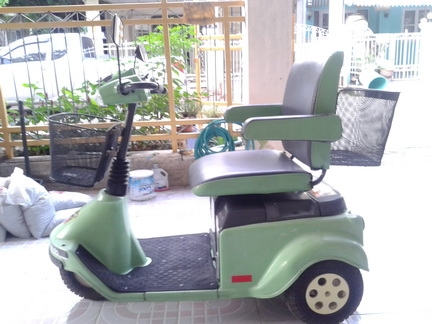 ขายประชดรถไฟฟ้า 3 ล้อของคนแก่หรือคนพิการ เพิ่งมาจากญี่ปุ่น