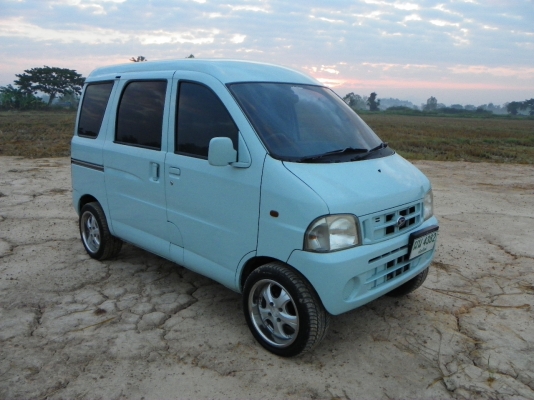ขายถูกรถตู้เล็ก DAIHATSU HIJET S210V 4WD หัวฉีด 660cc. A/Tสภาพสวยวิ่งน้อย