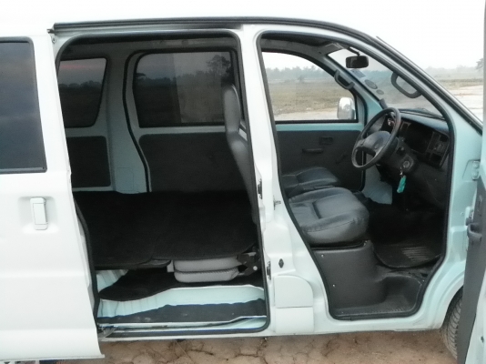 ขายถูกรถตู้เล็ก DAIHATSU HIJET S210V 4WD หัวฉีด 660cc. A/Tสภาพสวยวิ่งน้อย