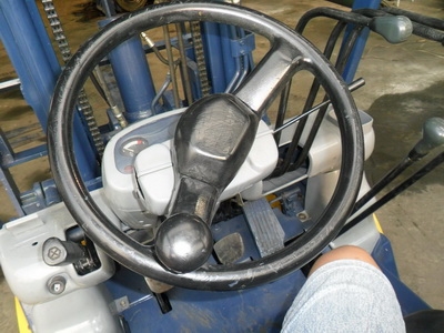 ขายรถยกโคมัสสึ2.5ตันรุ่น12เครื่องดีซลงาเทด้ำรับประกัน6เดือนขายด่วนๆๆๆๆๆ