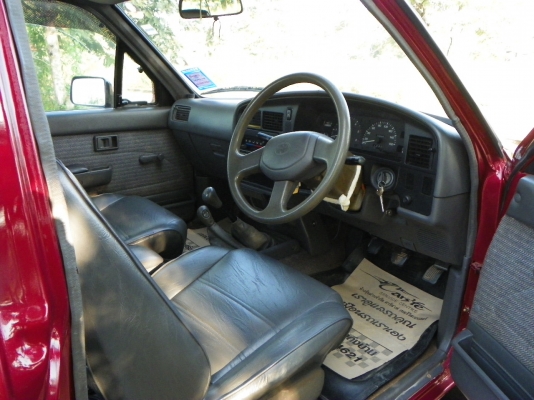 ขายถูก TOYOTA LN111 แท้ประกอบนอก ปี96