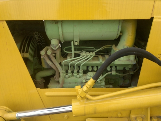 รถแทรกเตอร์ KOMATSU D20P-6 รถนอกนำเข้า สภาพดี มากๆๆ ใช้งานน้อย ติดต่อ มานะ 085-9049669
