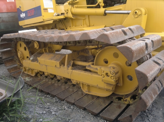 รถแทรกเตอร์ KOMATSU D20P-6 รถนอกนำเข้า สภาพดี มากๆๆ ใช้งานน้อย ติดต่อ มานะ 085-9049669