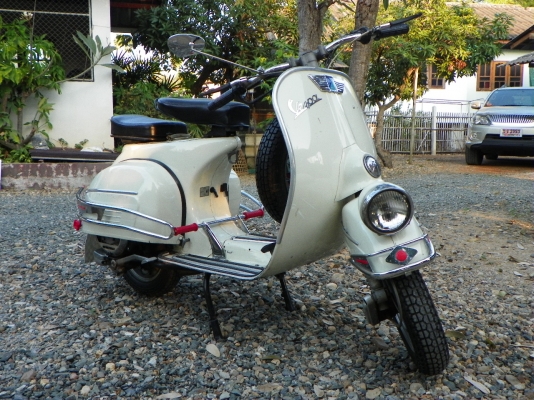 ขาย VESPA อินเดีย รุ่น บาจาดโรม่า limited (แฮนด์แป๊บอินเดีย)