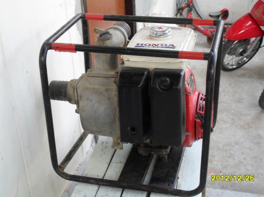 ขายเครื่องสูบน้ำ ฮอนด้า 5.5 แรง พร้อมตัวดูด 3นิ้ว สภาพดี