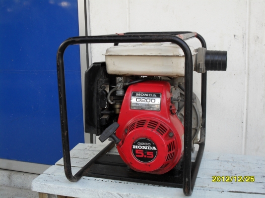 ขายเครื่องสูบน้ำ ฮอนด้า 5.5 แรง พร้อมตัวดูด 3นิ้ว สภาพดี