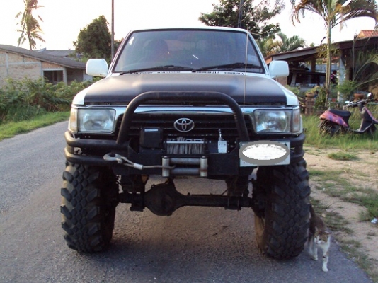 ขาย TOYOTA LN คานแข็ง ยาง 35 พร้อมลุย !!!!!