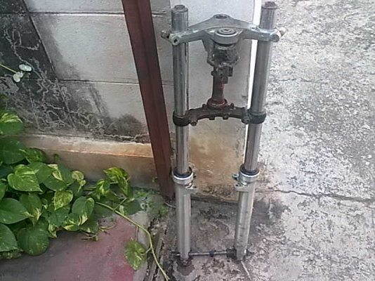 ขายโช๊คหน้า VR150