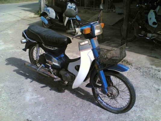 ขาย C700cdi(น้ำเงิน) เล่มทะเบียนพร้อมชุดโอนรถเดิมๆเครื่องดีมากอะไหร่เดิมๆขาย 8500 บาท