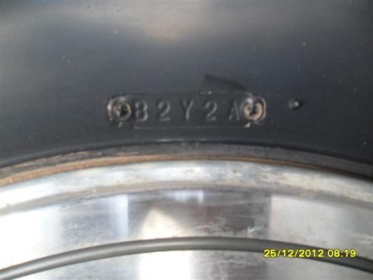 ขาย ยางอะไหล่ 225/70R15 พร้อมแม็ก 1 ล้อ สวยๆ จัดไป 1200 T.088-875-9838 K.ae ขาย ยางอะไหล่ 225/70R15 พร้อมแม็ก 1 ล้อ สวยๆ จัดไป 1200 T.088-875-9838 K.ae