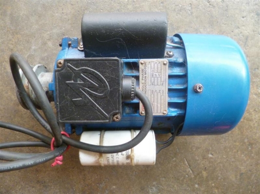มอเตอร์ 1 แรง  ไฟ 220 v.
