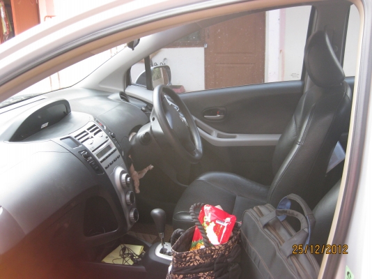 YARIS 1.5 AUTO ปี 2006 เอกสารพร้อมโอน รถผู้หญิงใช้