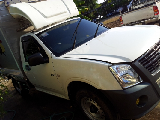 ขายดาวน์รถห้องเย็น isuzu