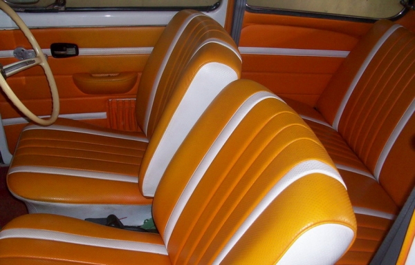 ขายรถโฟล์คเต่าสีขาวส้ม70