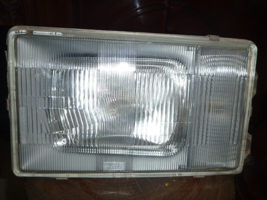 ขายไฟหน้า fuso ตาเหลี่ยม ข้างซ้าย