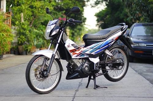 ขาย โซนิคตัวใหม่ ปี 50 ล้อ com รถมือเดียว สวยๆ ขาย โซนิคตัวใหม่ ปี 50 ล้อ com รถมือเดียว สวยๆ