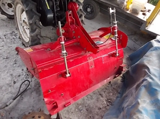 รถพรวนตีดินนั่งขับ4WDพร้อมทำงานจากญี่ปุ่นwww.nihonmono.com