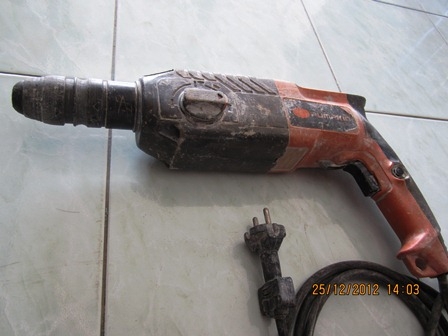 เครื่องมือช่าง แท้ๆ สว่านMakita,Bosch เครื่องตัดไฟเบอร์Makitaพร้อมแท่นปรับ45องศา เครื่องมือช่าง แท้ๆ สว่านMakita,Bosch เครื่องตัดไฟเบอร์Makitaพร้อมแท่นปรับ45องศา