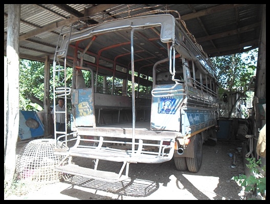 6 ล้อ 115 แรง สภาพสวยๆ ราคาจิ๊บๆ