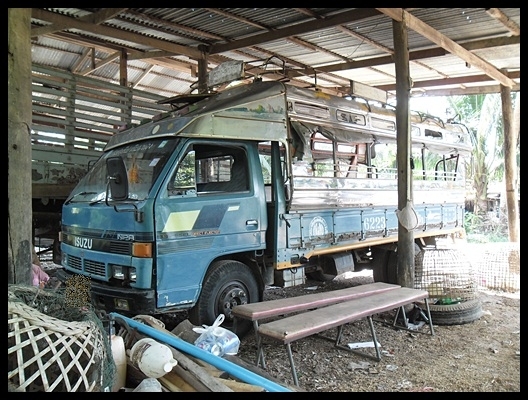 6 ล้อ 115 แรง สภาพสวยๆ ราคาจิ๊บๆ