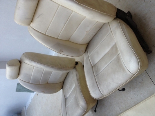 ขาย เบาะแท้ Ford Escort Classic