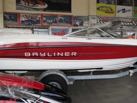 ++ ขายเรือใหม่ BAYLINER 215 ปี 2012 ลดราคาพิเศษช่วงปีใหม่เท่านั้น++