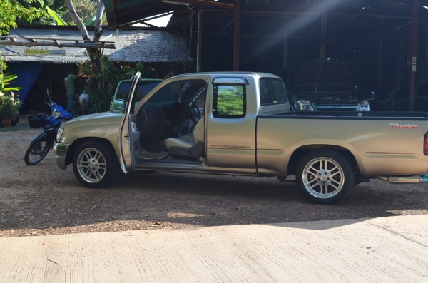 ขายด่วน 1 ใน 100  รถพร้อมใช้