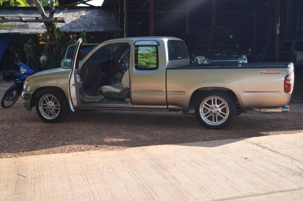 ขายด่วน 1 ใน 100  รถพร้อมใช้