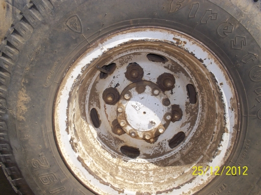 ขาย6ล้อดั๊มอิซูซุ เครื่อง110ฝาดำ            ราคา350000บาท