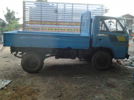 ISUZU TL 85 HP รถบรรทุก 4 ล้อกลาง สภาพดีทั้งภายนอกและภายในพร้อมใช้งาน เครื่องดี หัวเหลี่ยมสวยไม่มีผุ ภายในเก๋งอุปกรณ์ครบครัน เฟืองท้ายใช้เพลาลอยบรรทุกหนักไสบายครับ เอกสารทะเบียนภาษีครบพร้อมโอน ราคาต่อรองได้ครับ ISUZU TL 85 HP รถบรรทุก 4 ล้อกลาง สภาพดีทั้งภายนอกและภายในพร้อมใช้งาน เครื่องดี หัวเหลี่ยมสวยไม่มีผุ ภายในเก๋งอุปกรณ์ครบครัน เฟืองท้ายใช้เพลาลอยบรรทุกหนักไสบายครับ เอกสารทะเบียนภาษีครบพร้อมโอน ราคาต่อรองได้ครับ