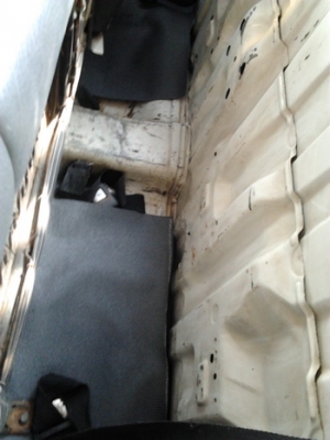 ขาย กระบะตอนเดียว NISSAN บิ๊กเอ็ม TD2.5 ปี35/92 เครื่องBD2.5 ฝาแดงละเอียด แห้งๆ แน่นๆ ไม่มีหลวม หน้า-หลังเดิมๆ สีมีเก็บมาบ้าง ช่วงล่างปึ๊กไม่มีส่าย คัสซีดีไม่ผุ ภายในสวย เบาะไม่ขาด คอนโซลครบ แอร์พร้อม กระบะไม่ผุ บางๆ ยางดี4เส้น***ขายแล้วครับขอบคุณ Truck2h