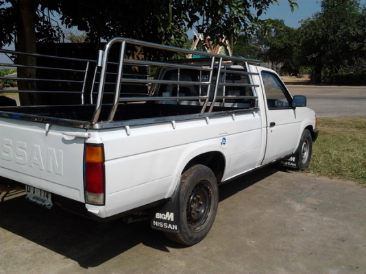ขาย กระบะตอนเดียว NISSAN บิ๊กเอ็ม TD2.5 ปี35/92 เครื่องBD2.5 ฝาแดงละเอียด แห้งๆ แน่นๆ ไม่มีหลวม หน้า-หลังเดิมๆ สีมีเก็บมาบ้าง ช่วงล่างปึ๊กไม่มีส่าย คัสซีดีไม่ผุ ภายในสวย เบาะไม่ขาด คอนโซลครบ แอร์พร้อม กระบะไม่ผุ บางๆ ยางดี4เส้น***ขายแล้วครับขอบคุณ Truck2h