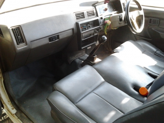 ขาย กระบะตอนเดียว NISSAN บิ๊กเอ็ม TD2.5 ปี35/92 เครื่องBD2.5 ฝาแดงละเอียด แห้งๆ แน่นๆ ไม่มีหลวม หน้า-หลังเดิมๆ สีมีเก็บมาบ้าง ช่วงล่างปึ๊กไม่มีส่าย คัสซีดีไม่ผุ ภายในสวย เบาะไม่ขาด คอนโซลครบ แอร์พร้อม กระบะไม่ผุ บางๆ ยางดี4เส้น***ขายแล้วครับขอบคุณ Truck2h