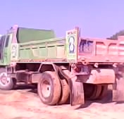 ISUZU ROCKY 175 HP 6BG1 หกล้อดั๊มพ์ ช่วงล่างใหญ่ยาง 9.00 ขอบ 20 สภาพดีมาก คัชซีไม่มีบวมไม่มีแตกเลยสวยทั้งเส้น เครื่องแน่นแรงดี หัวเก๋งบางๆไม่มีผุ พวงมาลัยเพาเวอร์ เบรคทริ๊ปฟี้ครบ กระบะดั๊มพ์เหล็ก 6 ตันยาว 4 เมตรสภพดีไม่มีผุ เอกสารทะเบียนครบพร้อมโอ