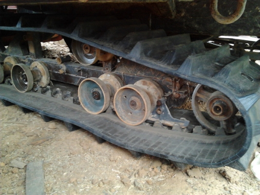 KUBOTA DC-68G 68 แรง รถเกี่ยวข้าวสภาพดีพร้อมใช้งานได้เลย ความจุเมล็ดข้าว 600 กิโลกรัม ทำงานเร็วได้วันละ 23 ไร่ ประหยัดน้ำมัน 2-3 ลิตร/ไร่ เครื่องดีมากใช้งานน้อย ช่วงล่างแน่น เอกสารครบพร้อมครับ KUBOTA DC-68G 68 แรง รถเกี่ยวข้าวสภาพดีพร้อมใช้งานได้เลย ความจุเมล็ดข้าว 600 กิโลกรัม ทำงานเร็วได้วันละ 23 ไร่ ประหยัดน้ำมัน 2-3 ลิตร/ไร่ เครื่องดีมากใช้งานน้อย ช่วงล่างแน่น เอกสารครบพร้อมครับ