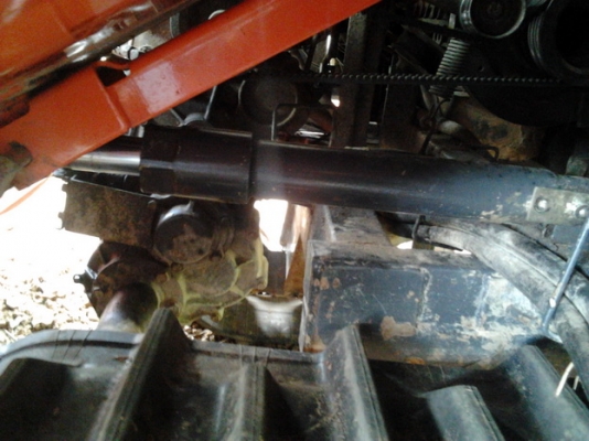 KUBOTA DC-68G 68 แรง รถเกี่ยวข้าวสภาพดีพร้อมใช้งานได้เลย ความจุเมล็ดข้าว 600 กิโลกรัม ทำงานเร็วได้วันละ 23 ไร่ ประหยัดน้ำมัน 2-3 ลิตร/ไร่ เครื่องดีมากใช้งานน้อย ช่วงล่างแน่น เอกสารครบพร้อมครับ KUBOTA DC-68G 68 แรง รถเกี่ยวข้าวสภาพดีพร้อมใช้งานได้เลย ความจุเมล็ดข้าว 600 กิโลกรัม ทำงานเร็วได้วันละ 23 ไร่ ประหยัดน้ำมัน 2-3 ลิตร/ไร่ เครื่องดีมากใช้งานน้อย ช่วงล่างแน่น เอกสารครบพร้อมครับ