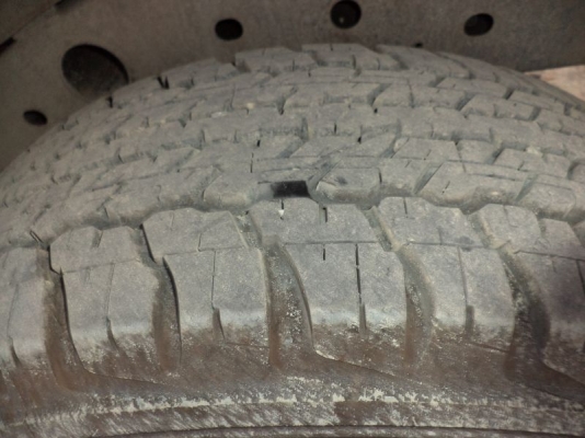 ขายแม็กเดิมพร้อมยางMAZDA BT50 PRO ขอบ17 นิ้ว  1 ชุด ป้ายแดง