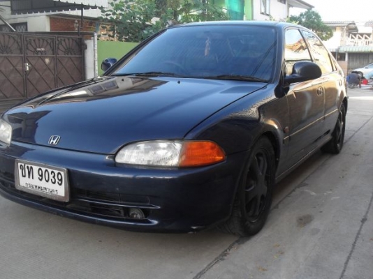 ขายถูก..!!civicเตารีด เครื่องหัวฉีด ขับดีขี่มันส์ รถสวย พร้อมใช้ ต่อลองได้ครับ