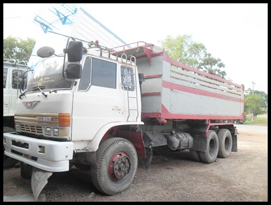 สิบล้อฮีโน่ เจ้าอินทรีย์ 2เพลา สภาพสวยมาก สิบล้อฮีโน่ เจ้าอินทรีย์ 2เพลา สภาพสวยมาก