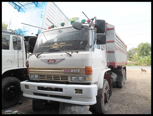 สิบล้อฮีโน่ เจ้าอินทรีย์ 2เพลา สภาพสวยมาก สิบล้อฮีโน่ เจ้าอินทรีย์ 2เพลา สภาพสวยมาก