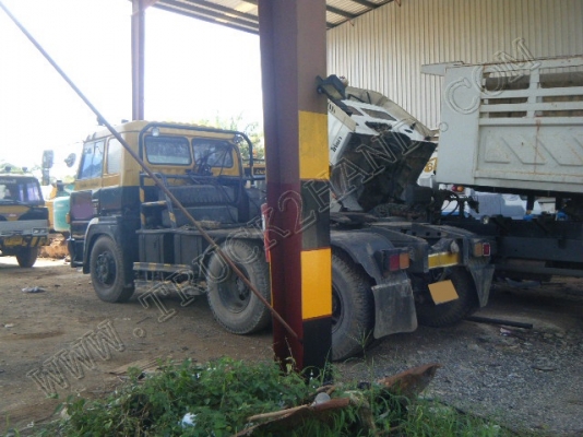 รถบรรทุก 10 ล้อหัวลาก ยี่ห้อ HINO  390 แรงม้า