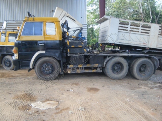 รถบรรทุก 10 ล้อหัวลาก ยี่ห้อ HINO  390 แรงม้า